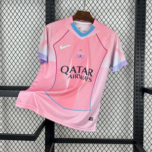 Maillot PSG Concept Rose 2025-26 🌸