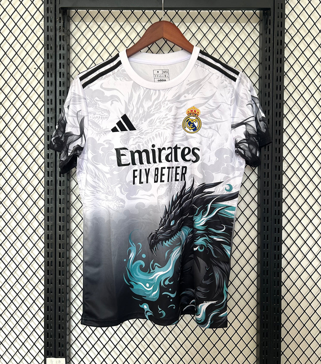 Maillot Réal madrid concept 2026