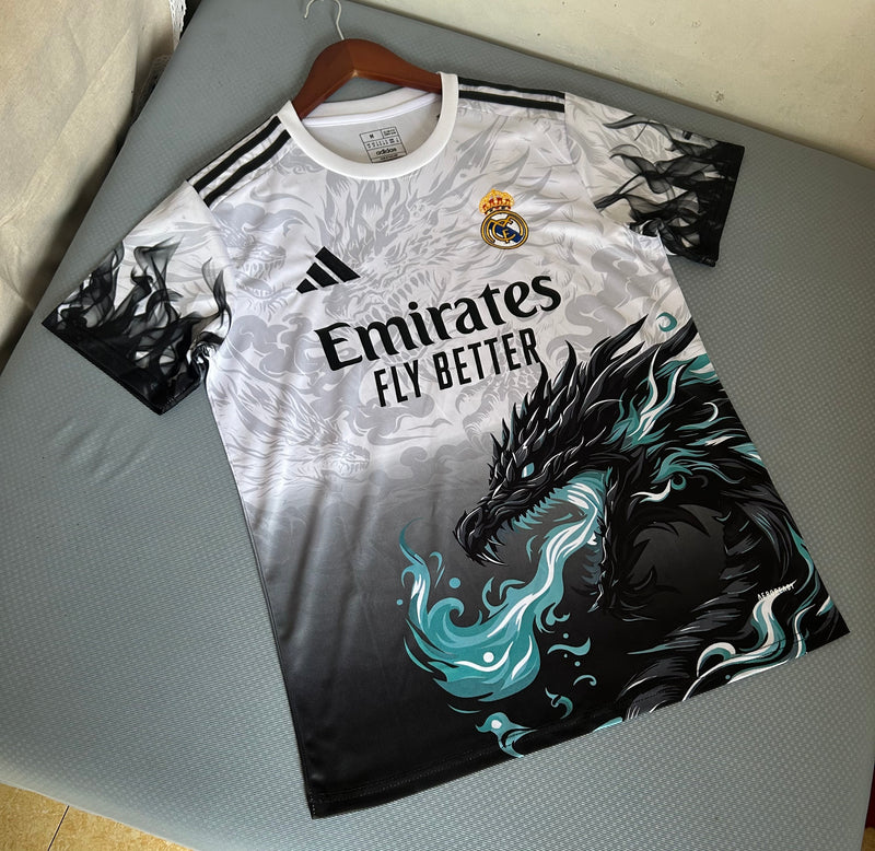 Maillot Réal madrid concept 2026